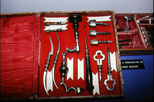 trousse de chirurgie